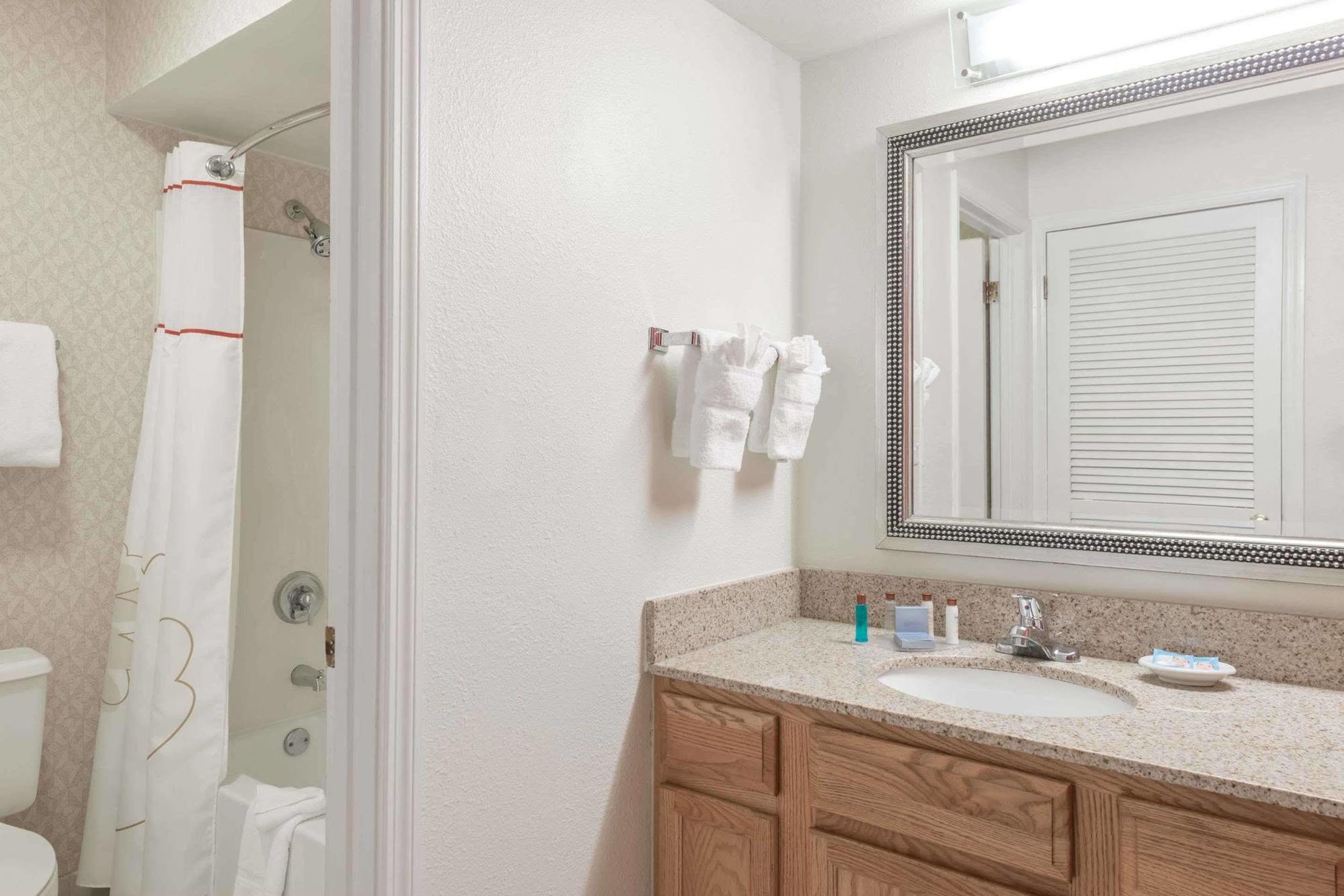 Value Suites Extended Stay - St Louis Maryland Heights Zewnętrze zdjęcie