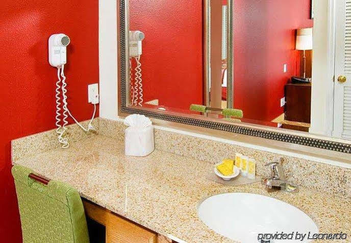 Value Suites Extended Stay - St Louis Maryland Heights Zewnętrze zdjęcie